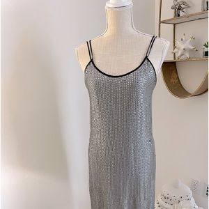 Poleci silver sequence dress sz 6